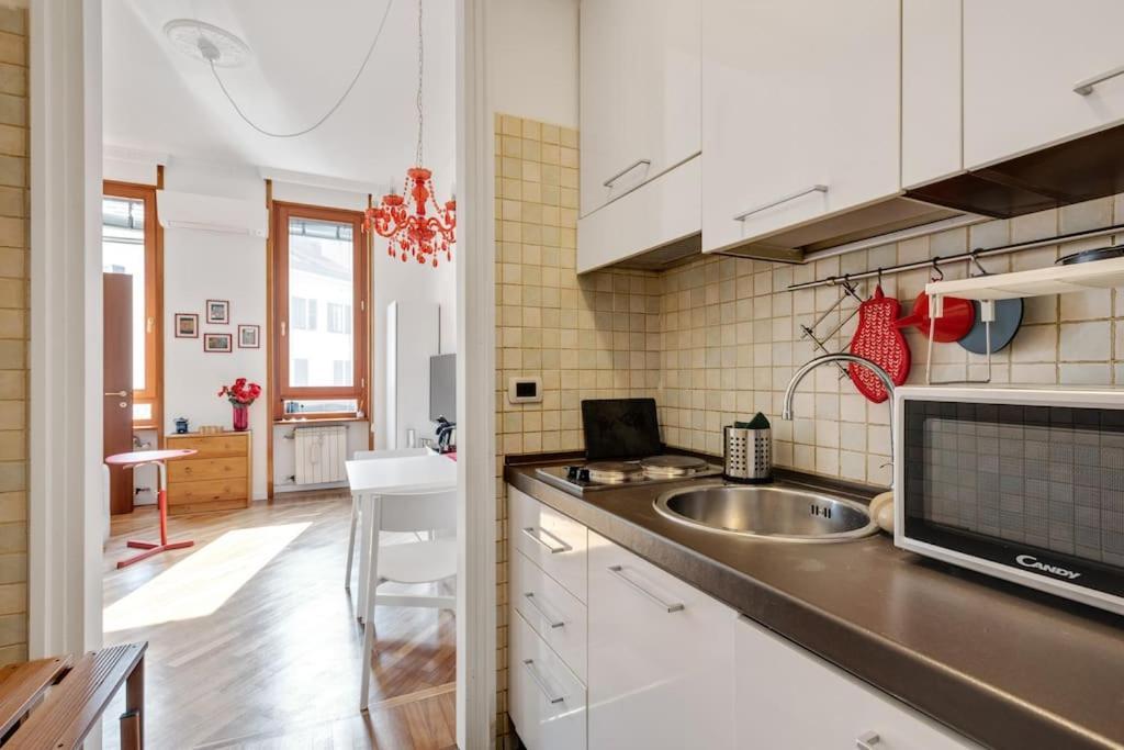 Easylife - Bello E Luminoso Flat In Zona Centrale Mailand Exterior foto